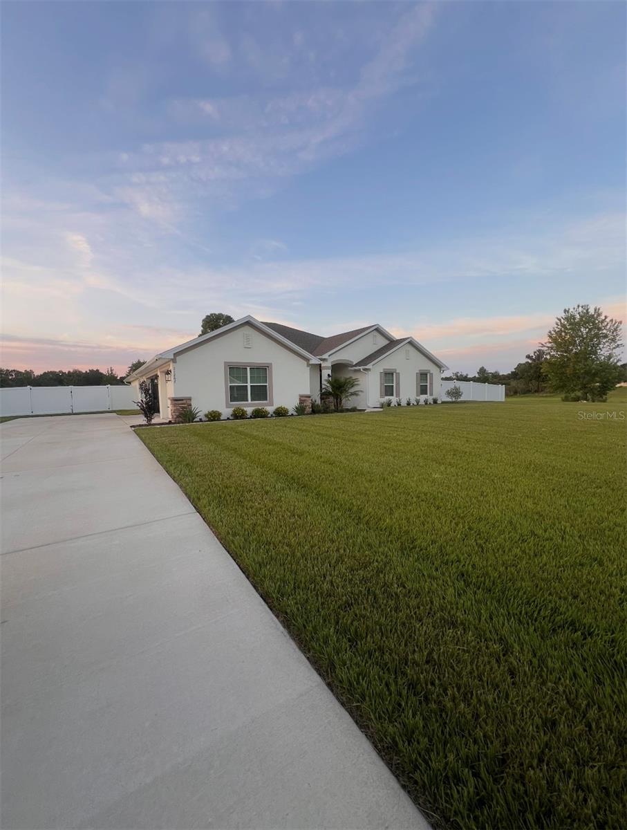 Listing Details for 11267 4th Street, OCALA, FL 34482