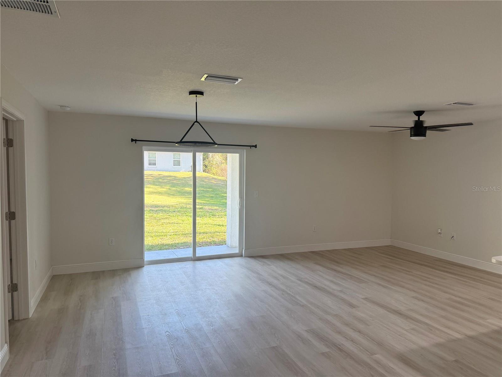 Image 3 of 16 For 31 Juniper Pass Lane