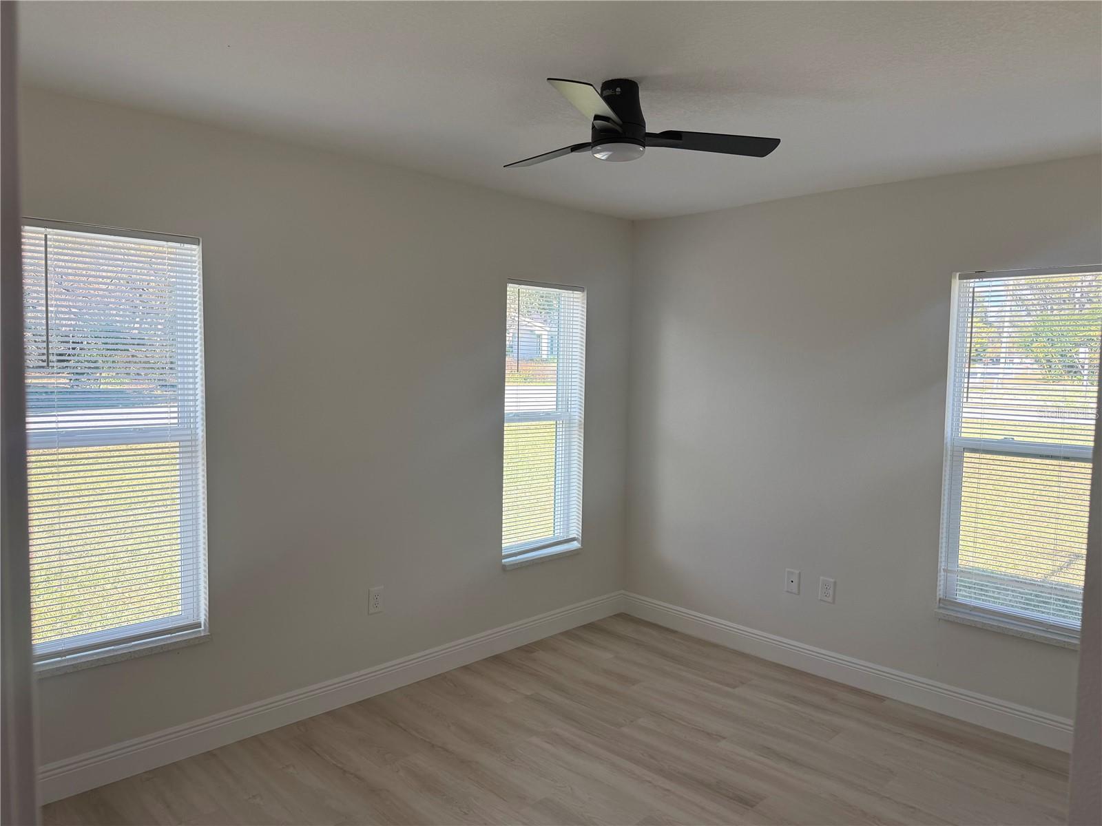 Image 7 of 16 For 31 Juniper Pass Lane