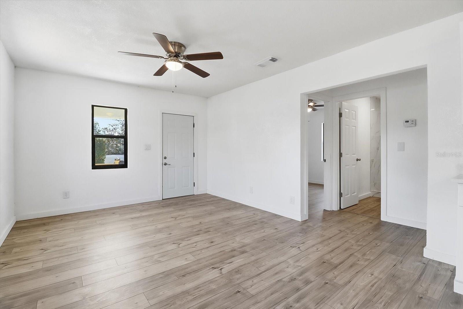 Image 11 of 49 For 20473 Mckinney Avenue