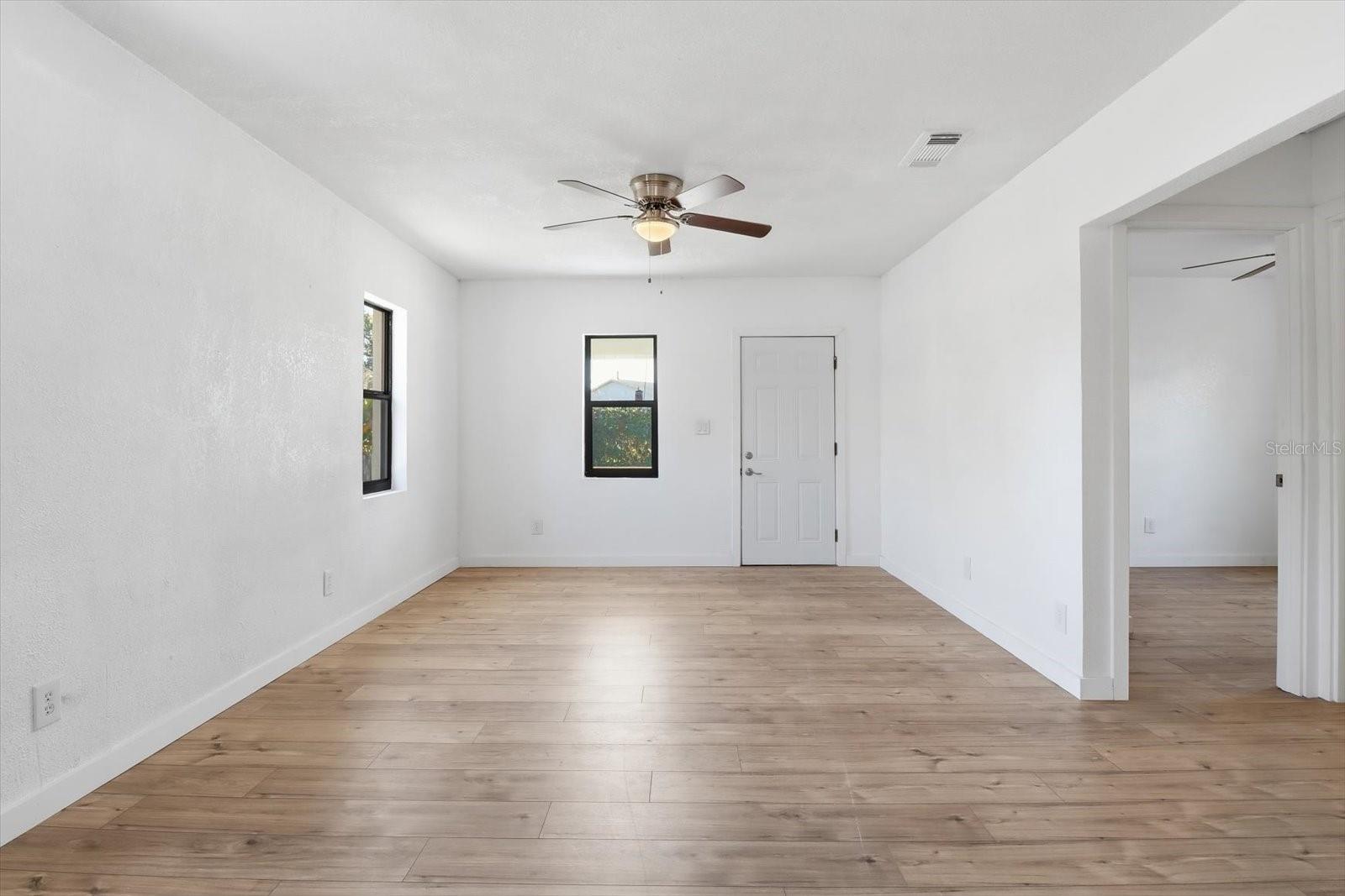 Image 12 of 49 For 20473 Mckinney Avenue