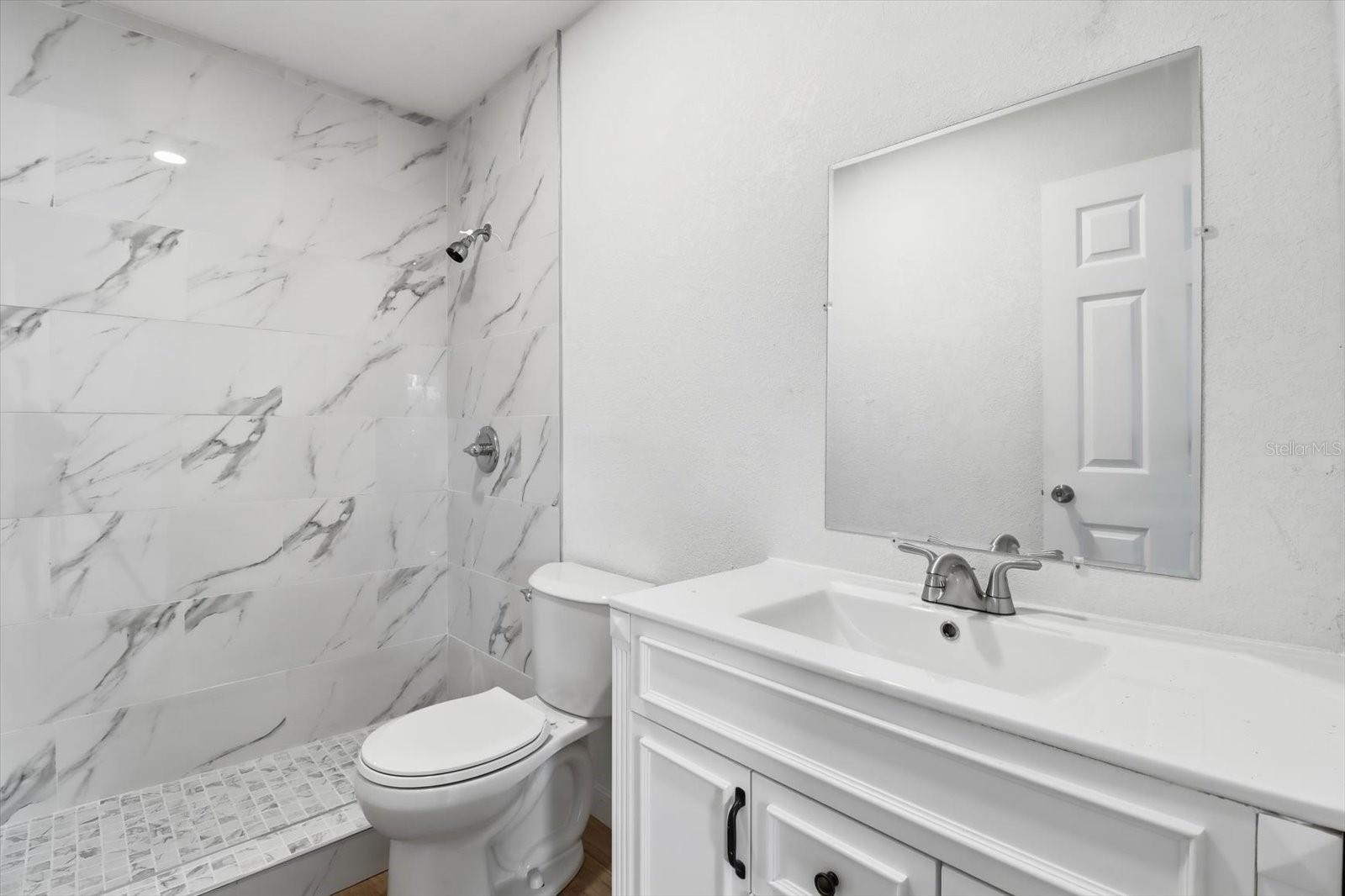 Image 25 of 49 For 20473 Mckinney Avenue