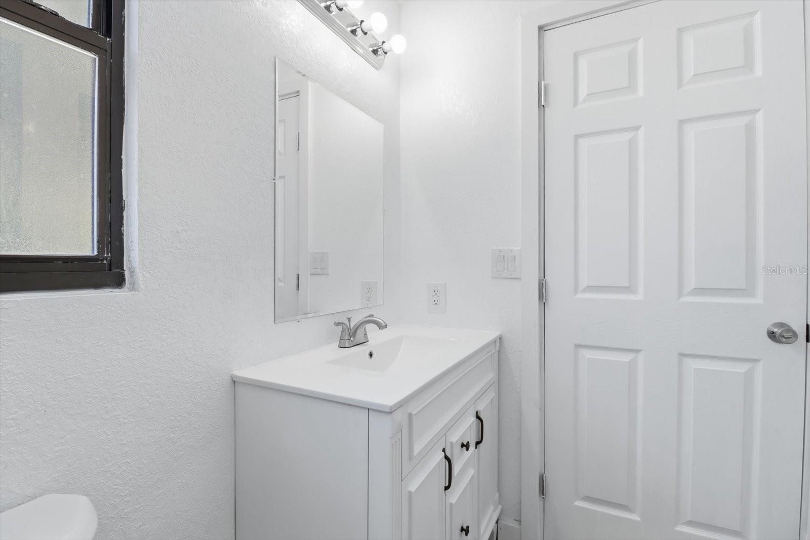 Image 34 of 49 For 20473 Mckinney Avenue