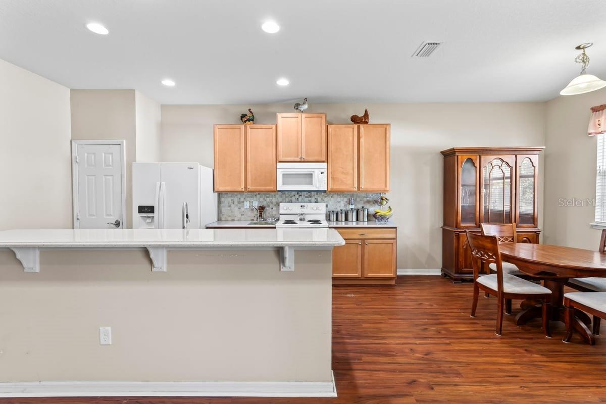 Image 8 of 28 For 669 Carya Court