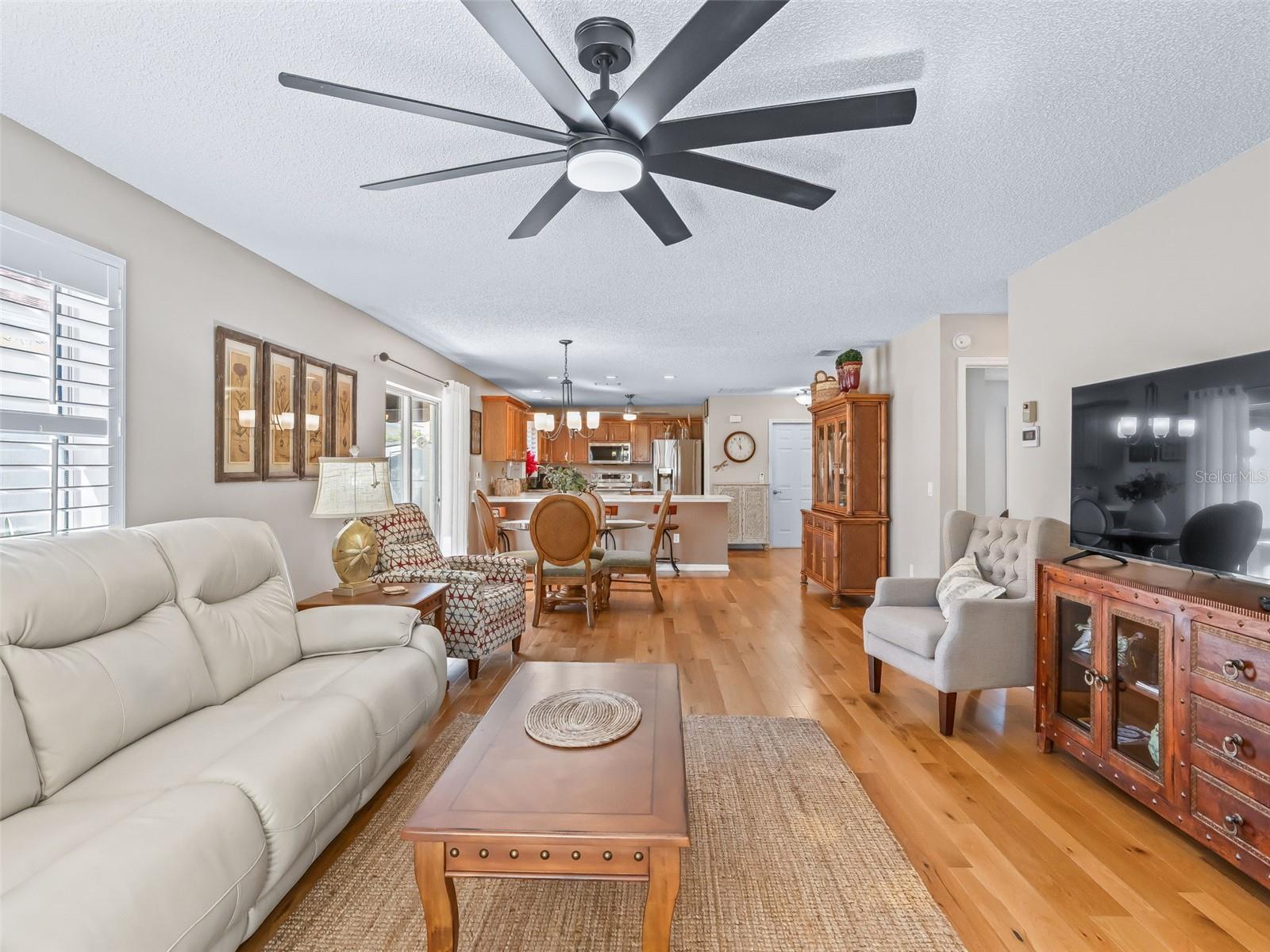 Image 16 of 44 For 1407 Montez Loop