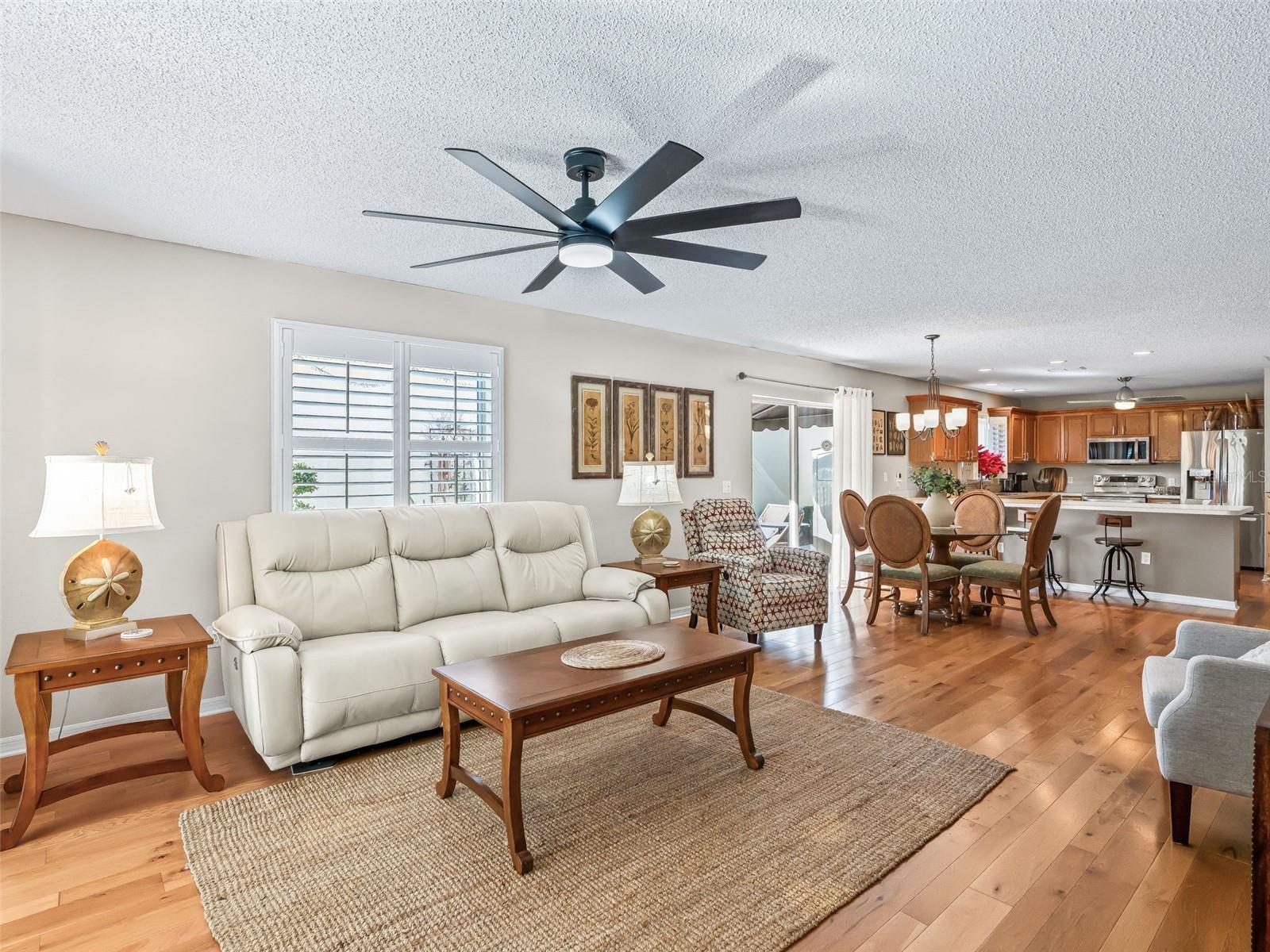 Image 17 of 44 For 1407 Montez Loop