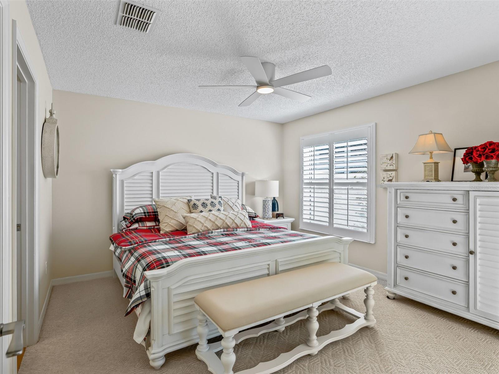 Image 18 of 44 For 1407 Montez Loop