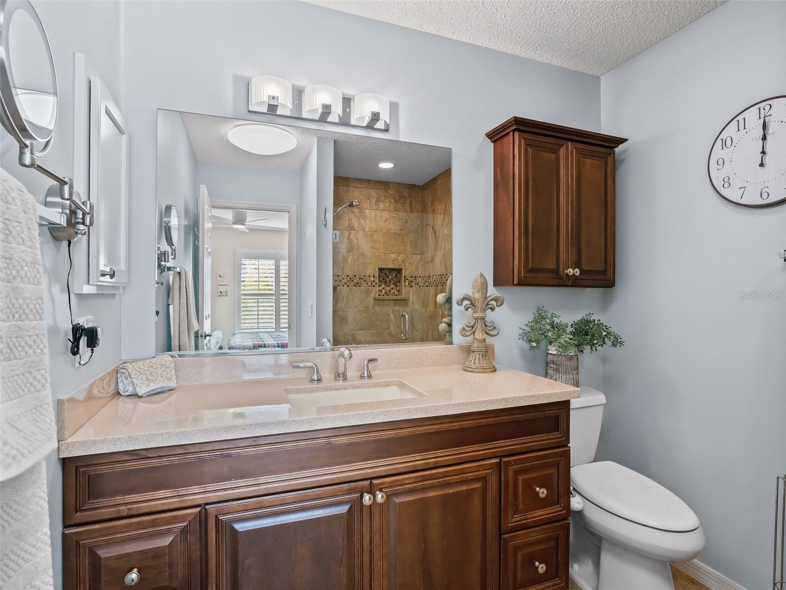 Image 21 of 44 For 1407 Montez Loop