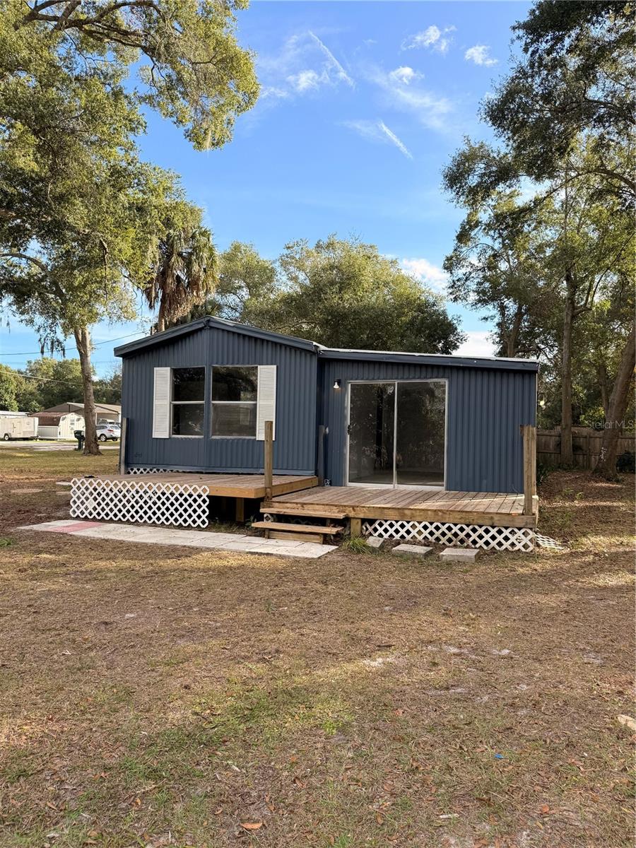 Image 4 of 31 For 14820 100th Terrace