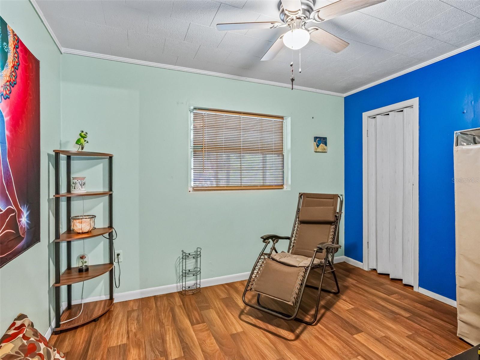 Image 19 of 39 For 2800 52nd Street