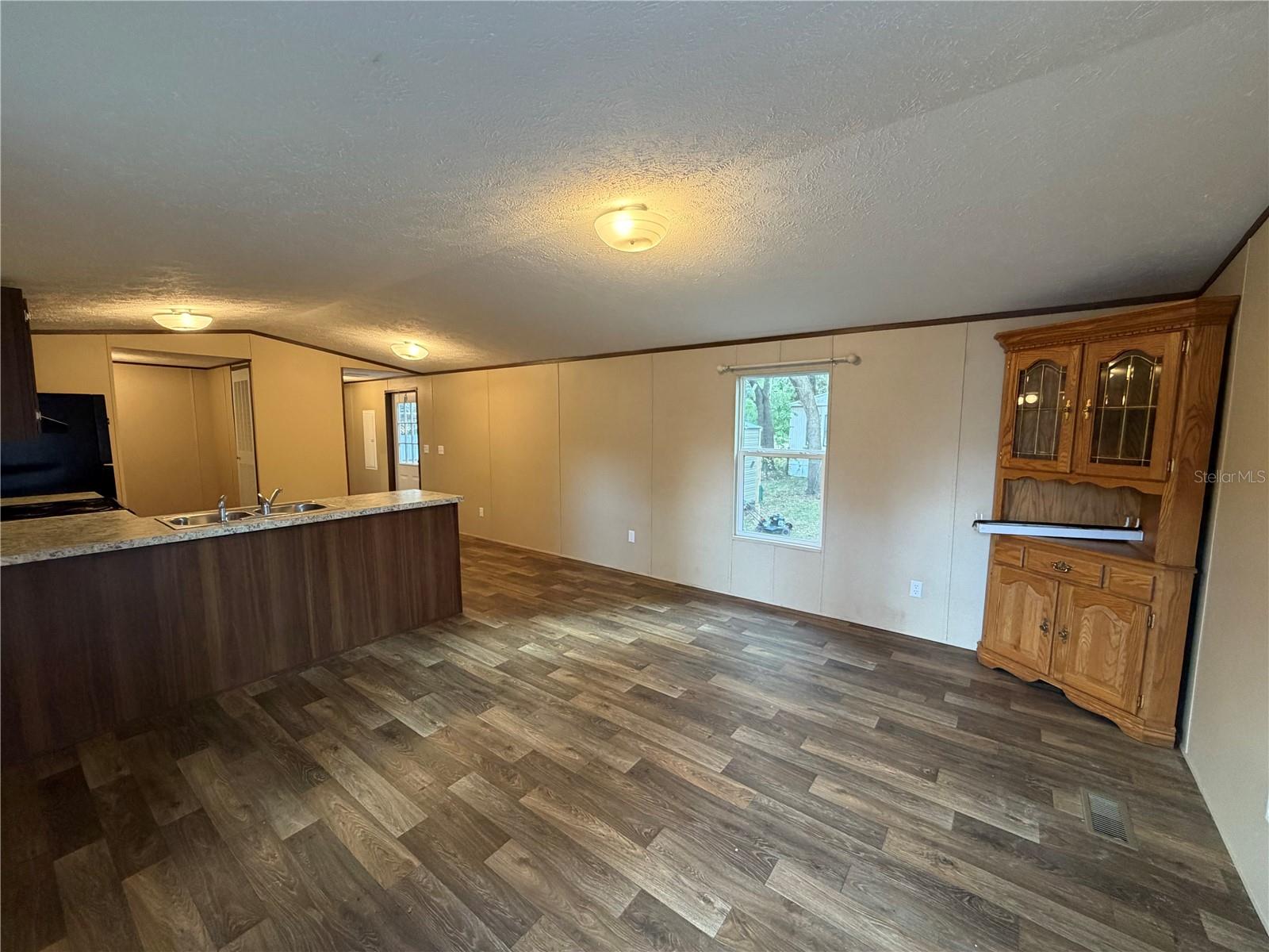 Image 4 of 25 For 9326 143rd Place