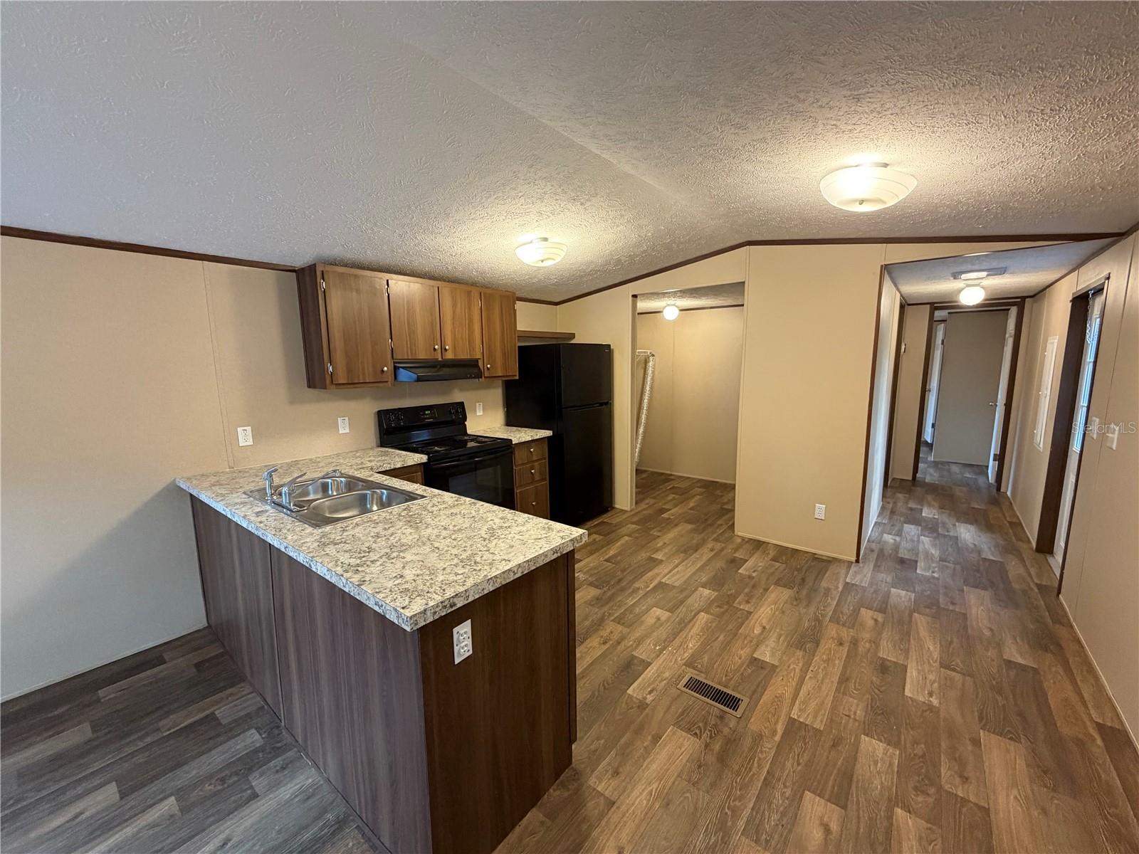 Image 6 of 25 For 9326 143rd Place