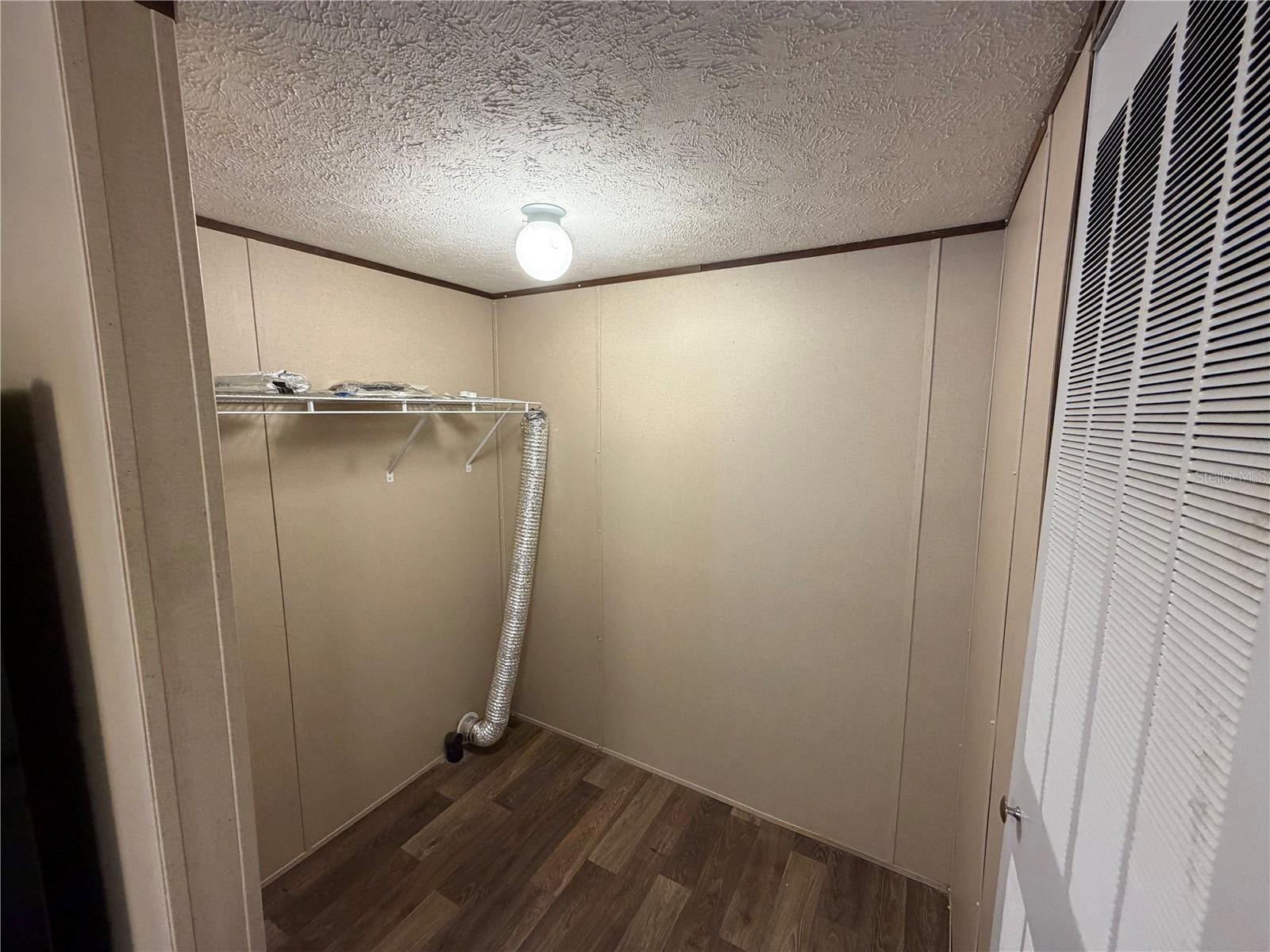 Image 9 of 25 For 9326 143rd Place