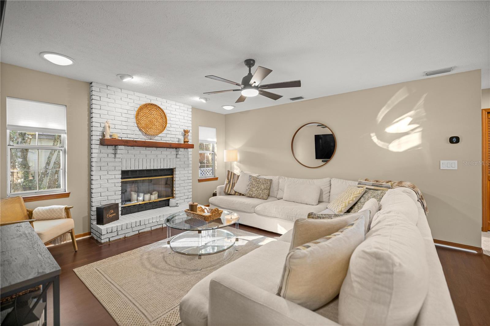 Image 13 of 43 For 985 50th Avenue