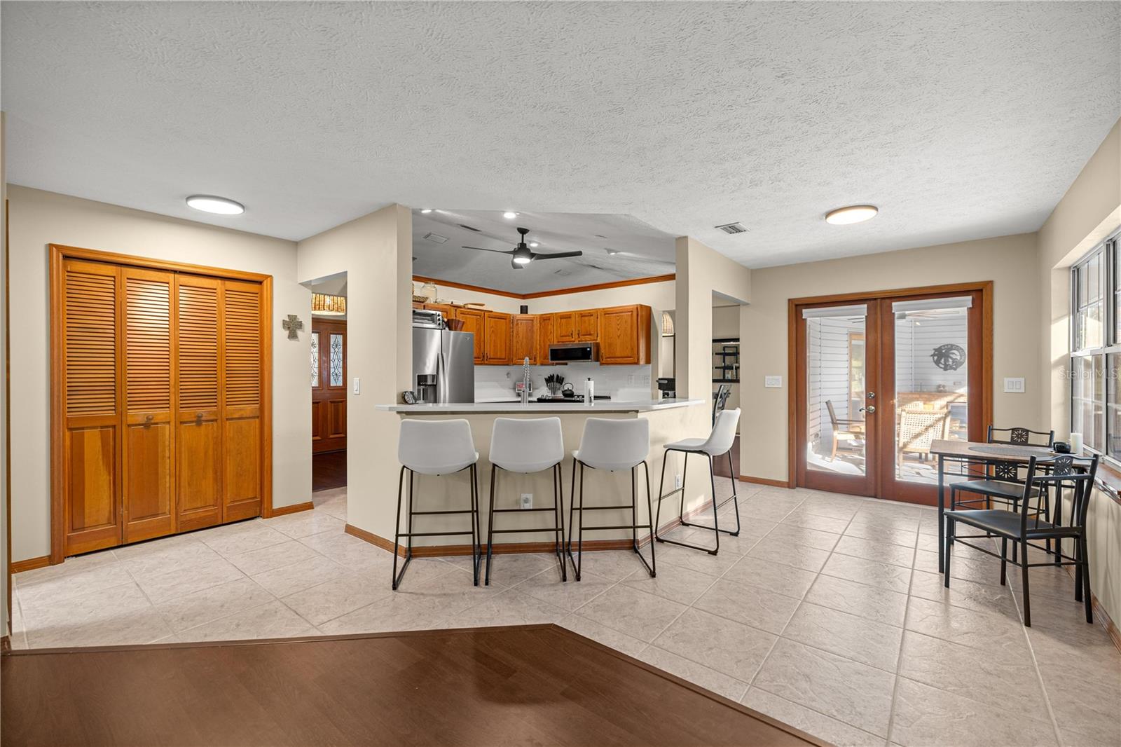 Image 16 of 43 For 985 50th Avenue