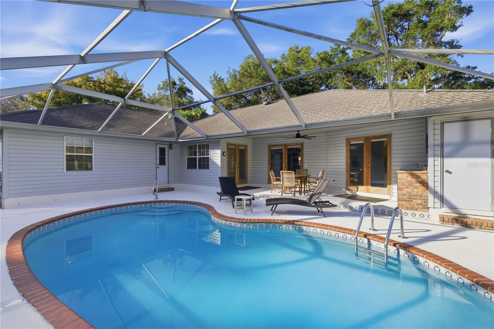 Image 37 of 43 For 985 50th Avenue