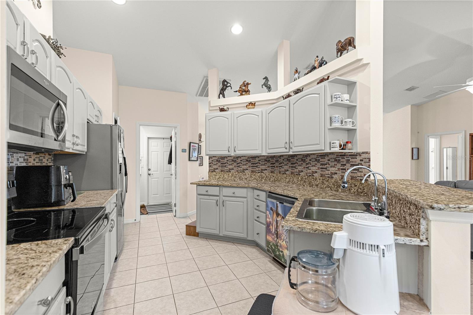 Image 9 of 45 For 8601 60th Circle