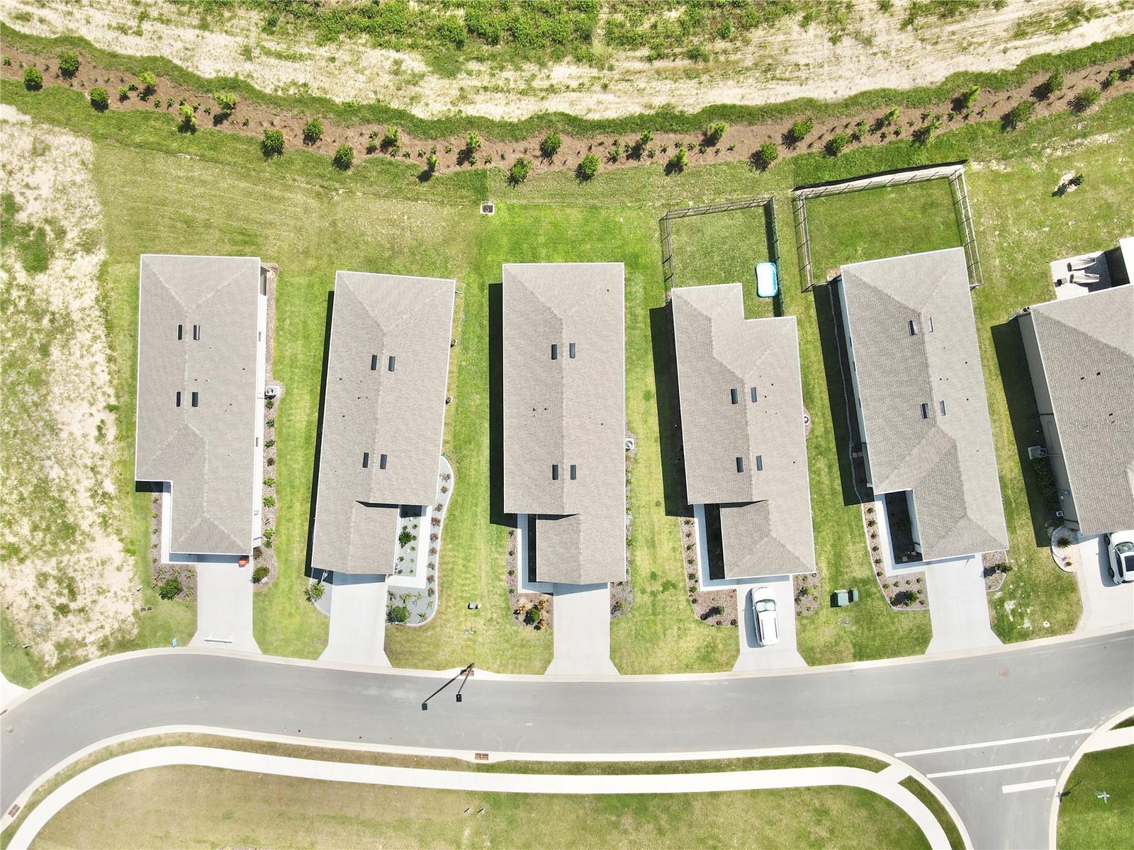 Image 4 of 33 For 5543 85th Avenue Road