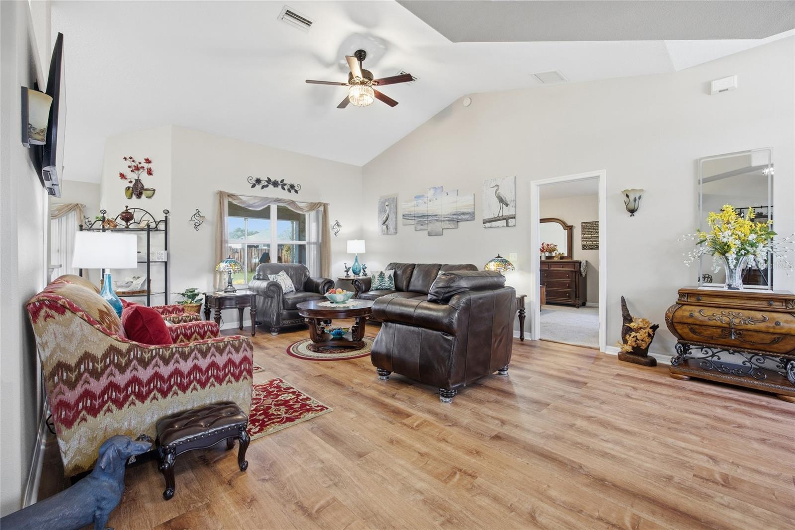 Image 11 of 62 For 10180 69th Avenue