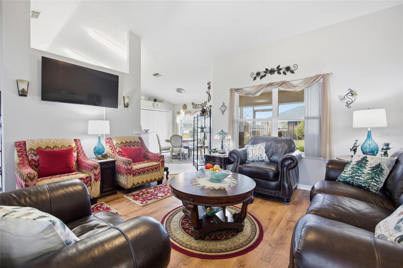 Image 12 of 62 For 10180 69th Avenue