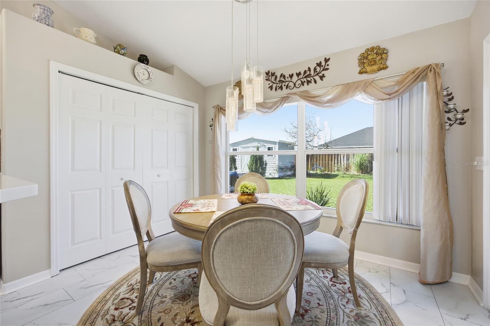 Image 14 of 62 For 10180 69th Avenue