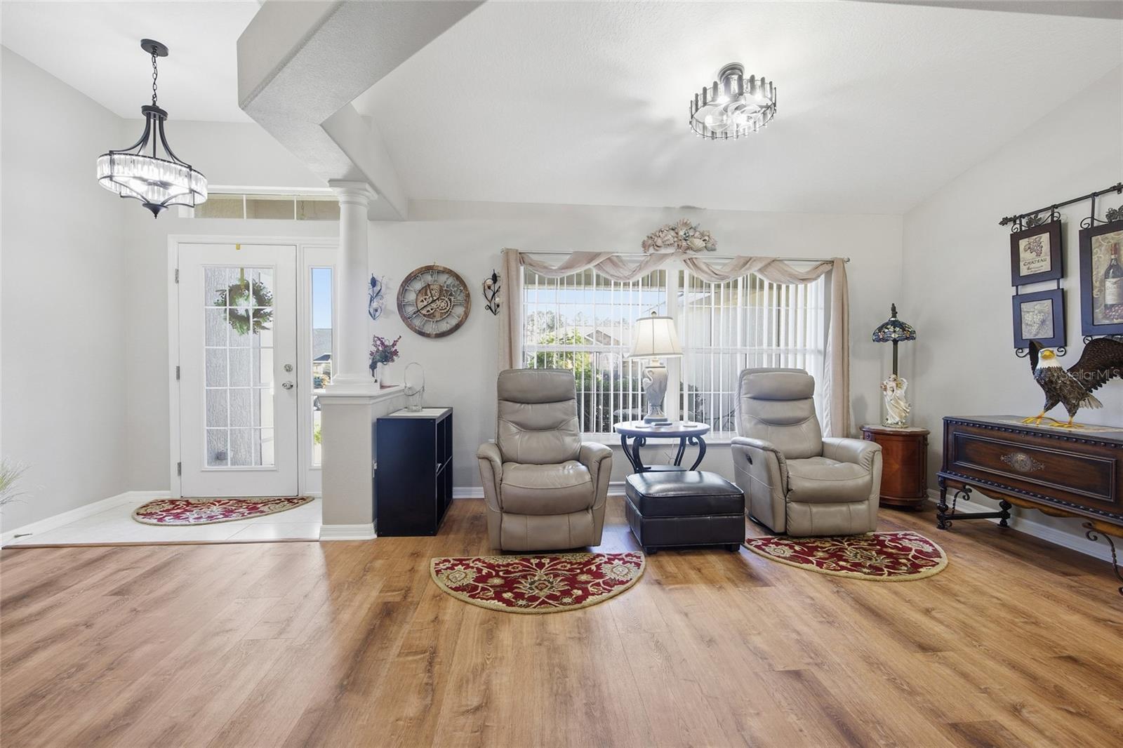 Image 9 of 62 For 10180 69th Avenue