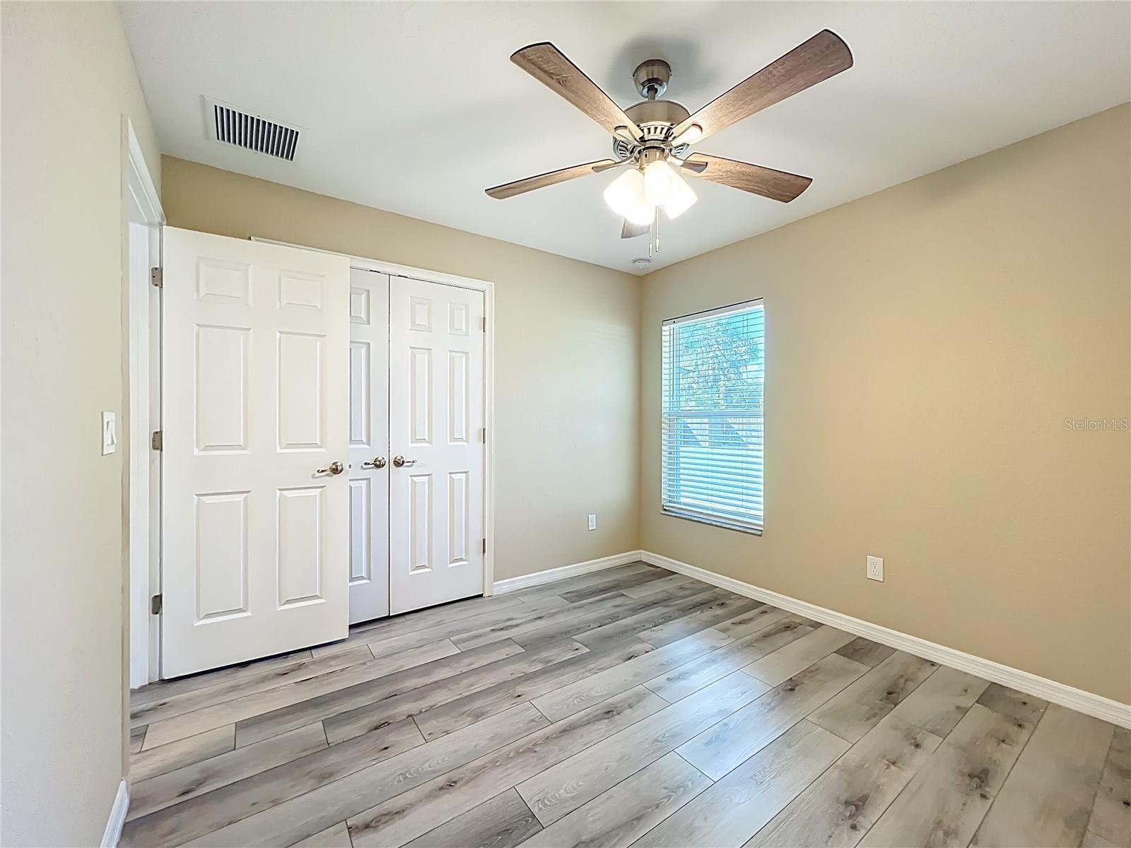 Image 27 of 45 For 1954 21 Avenue