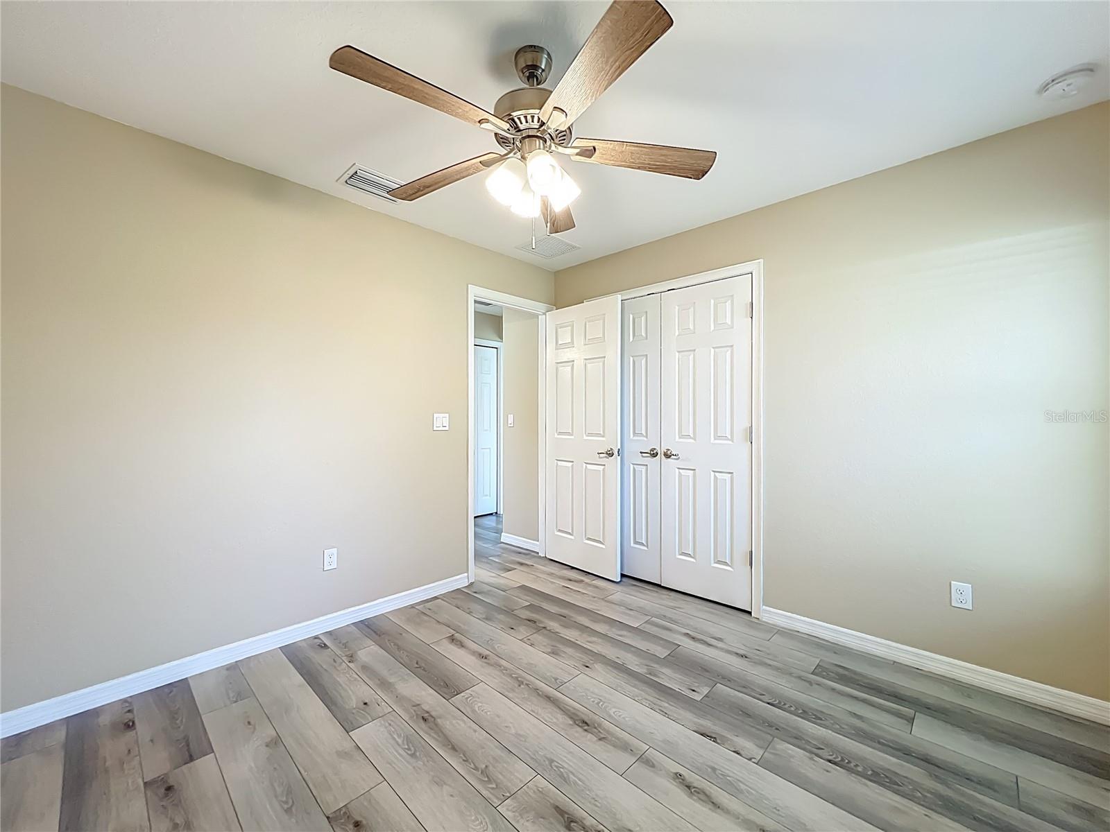 Image 28 of 45 For 1954 21 Avenue