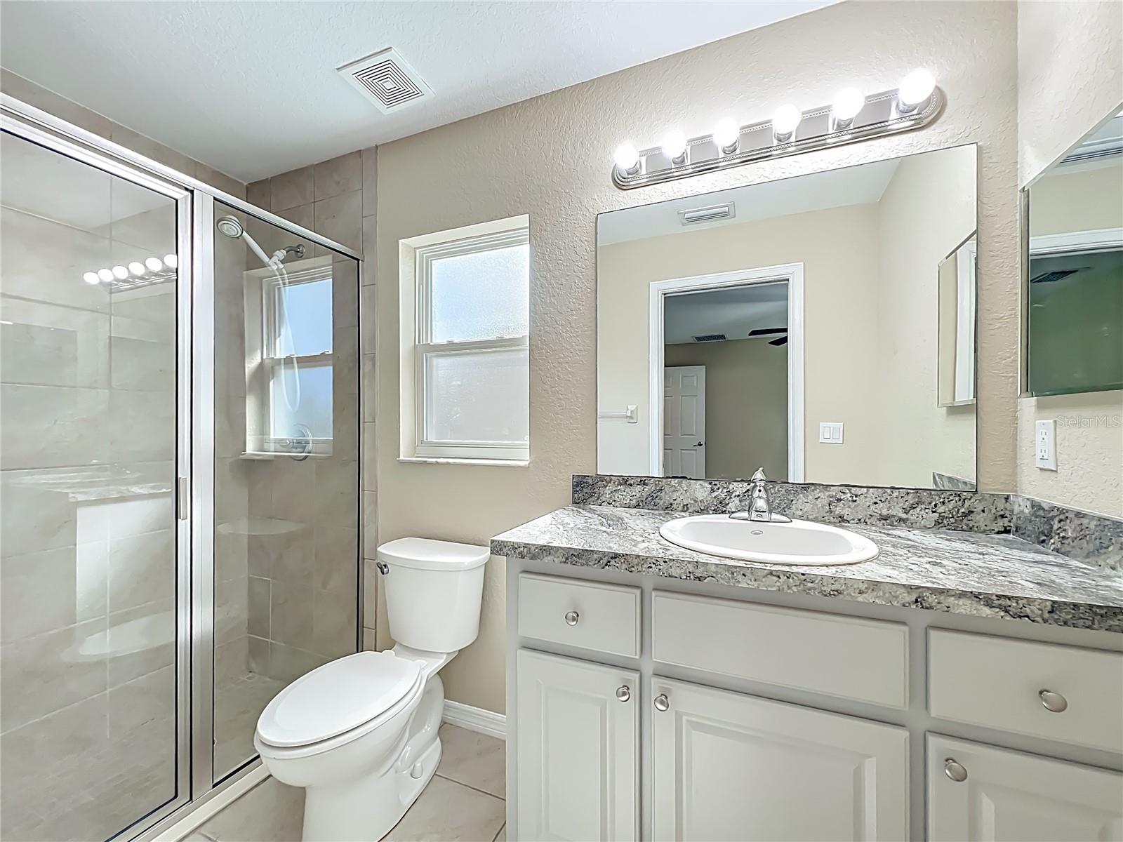 Image 32 of 45 For 1954 21 Avenue