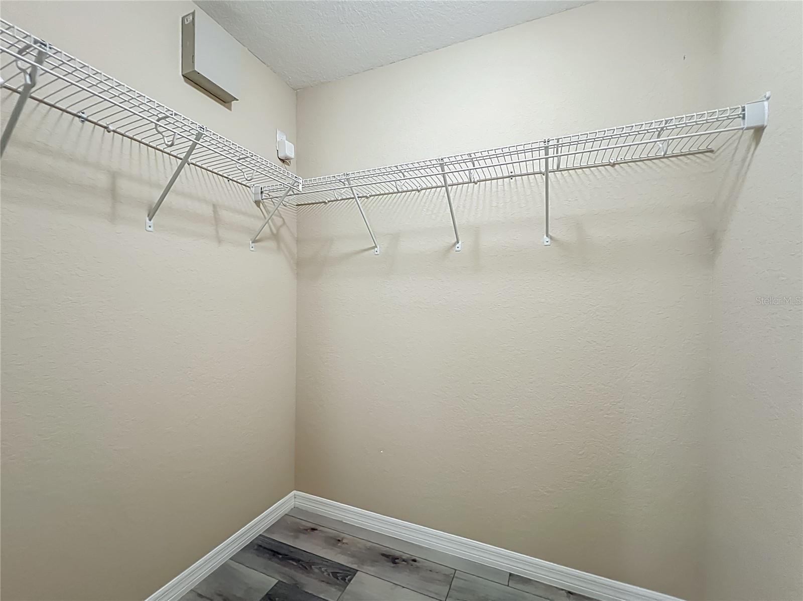 Image 35 of 45 For 1954 21 Avenue