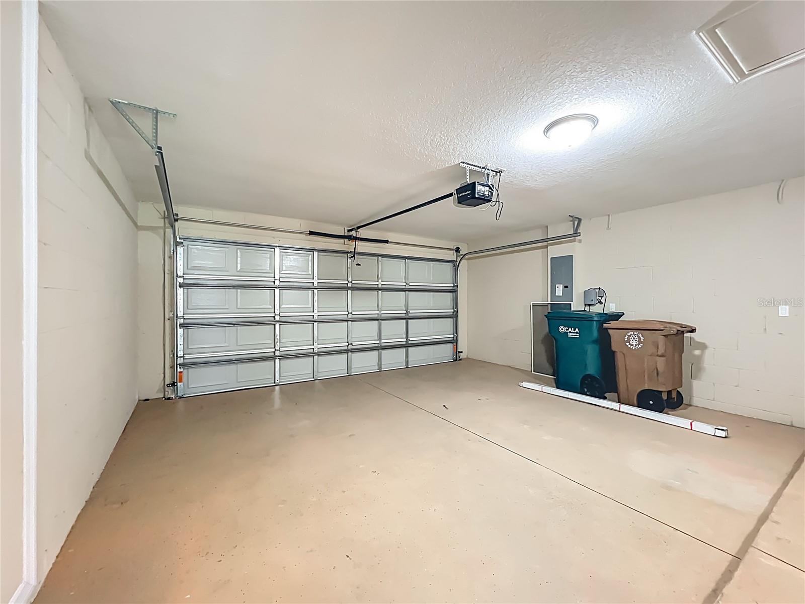 Image 37 of 45 For 1954 21 Avenue