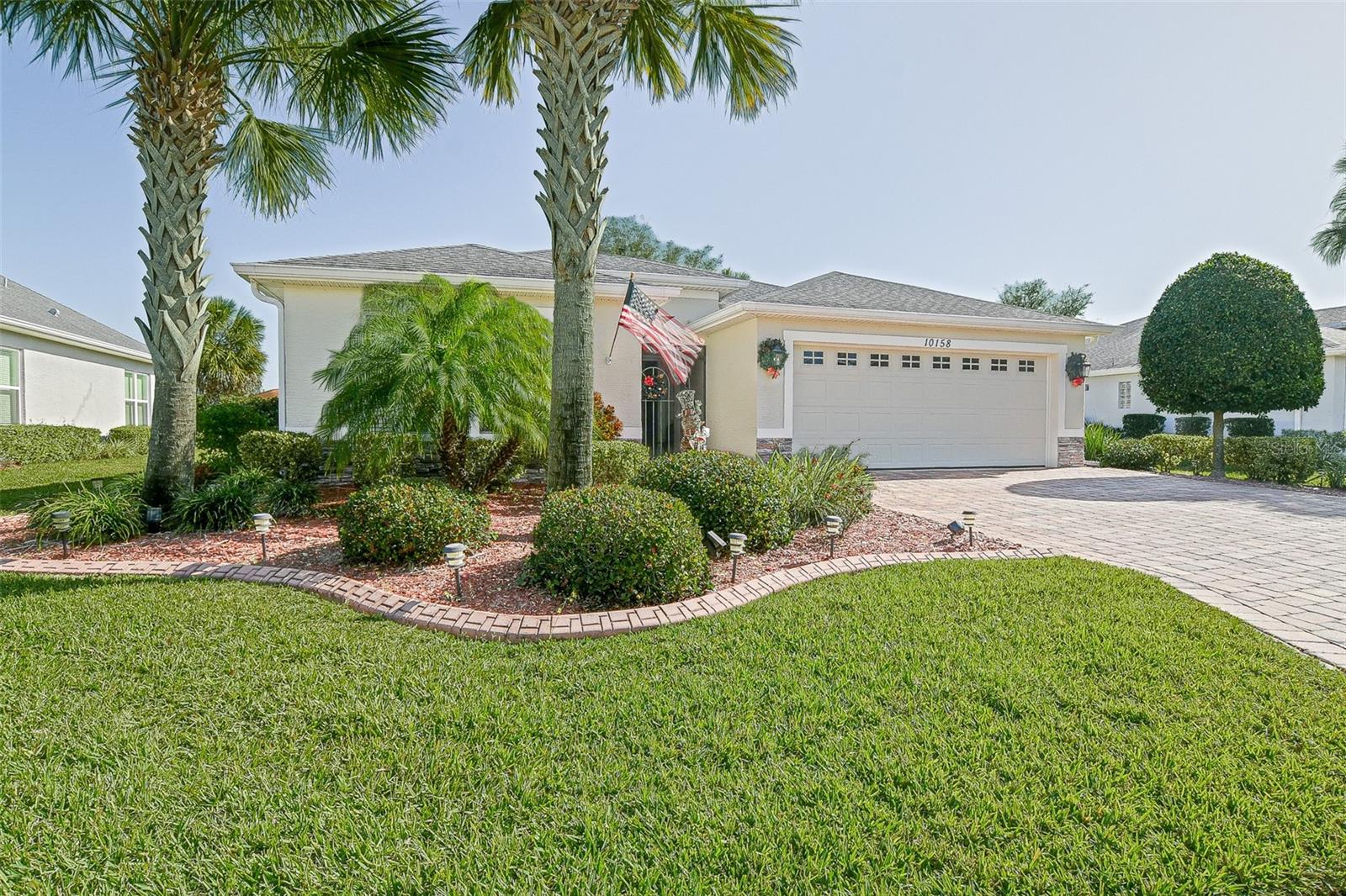 Image 18 of 77 For 10158 Julia Isles Avenue