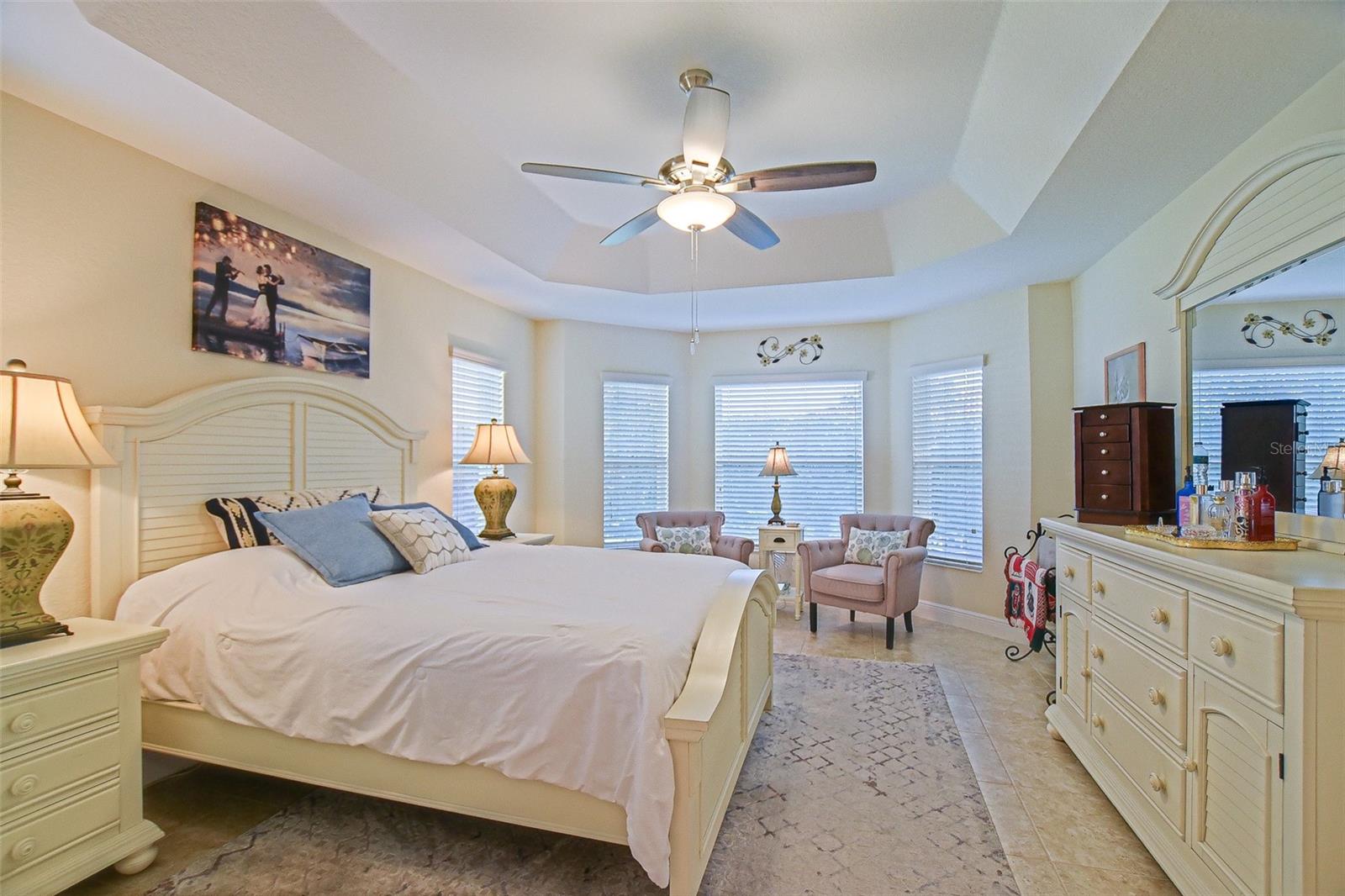 Image 59 of 77 For 10158 Julia Isles Avenue