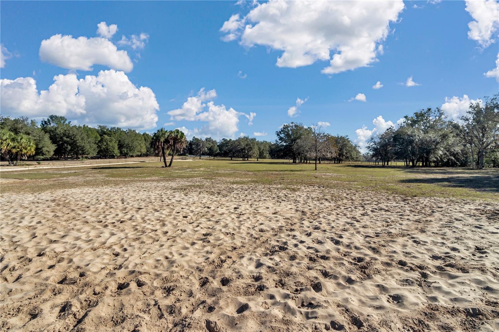 Image 33 of 49 For 11375 Circle M Avenue