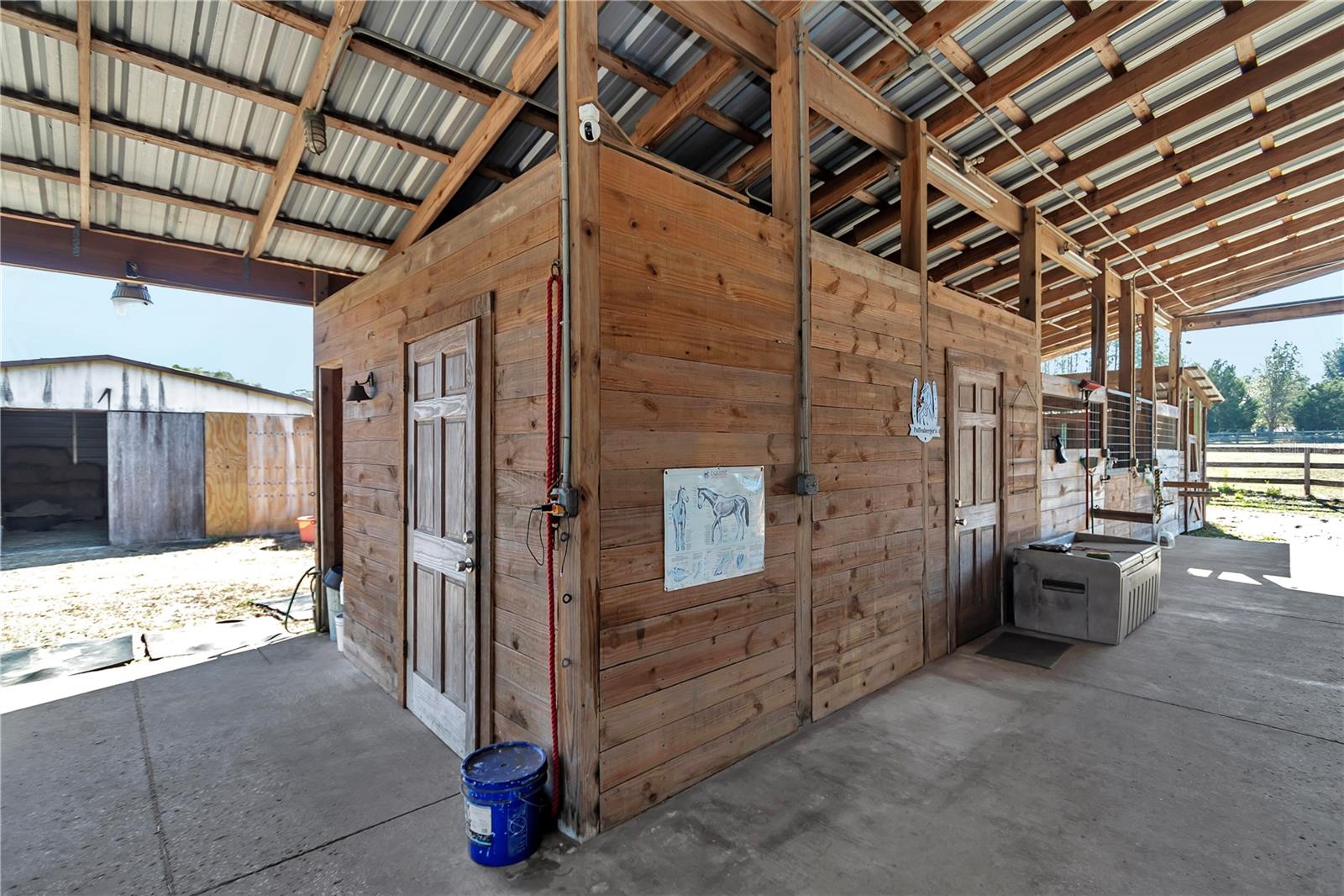 Image 9 of 49 For 11375 Circle M Avenue