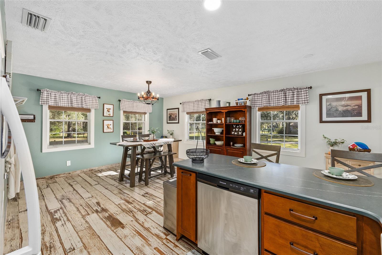 Image 29 of 65 For 12270 83rd Lane