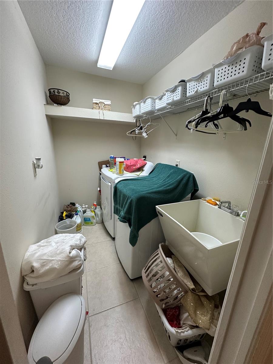 Image 19 of 27 For 16425 47th Court