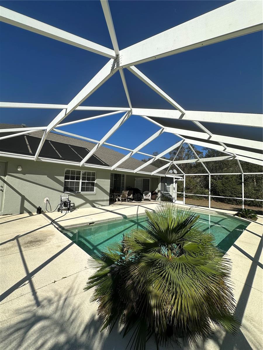 Image 23 of 27 For 16425 47th Court