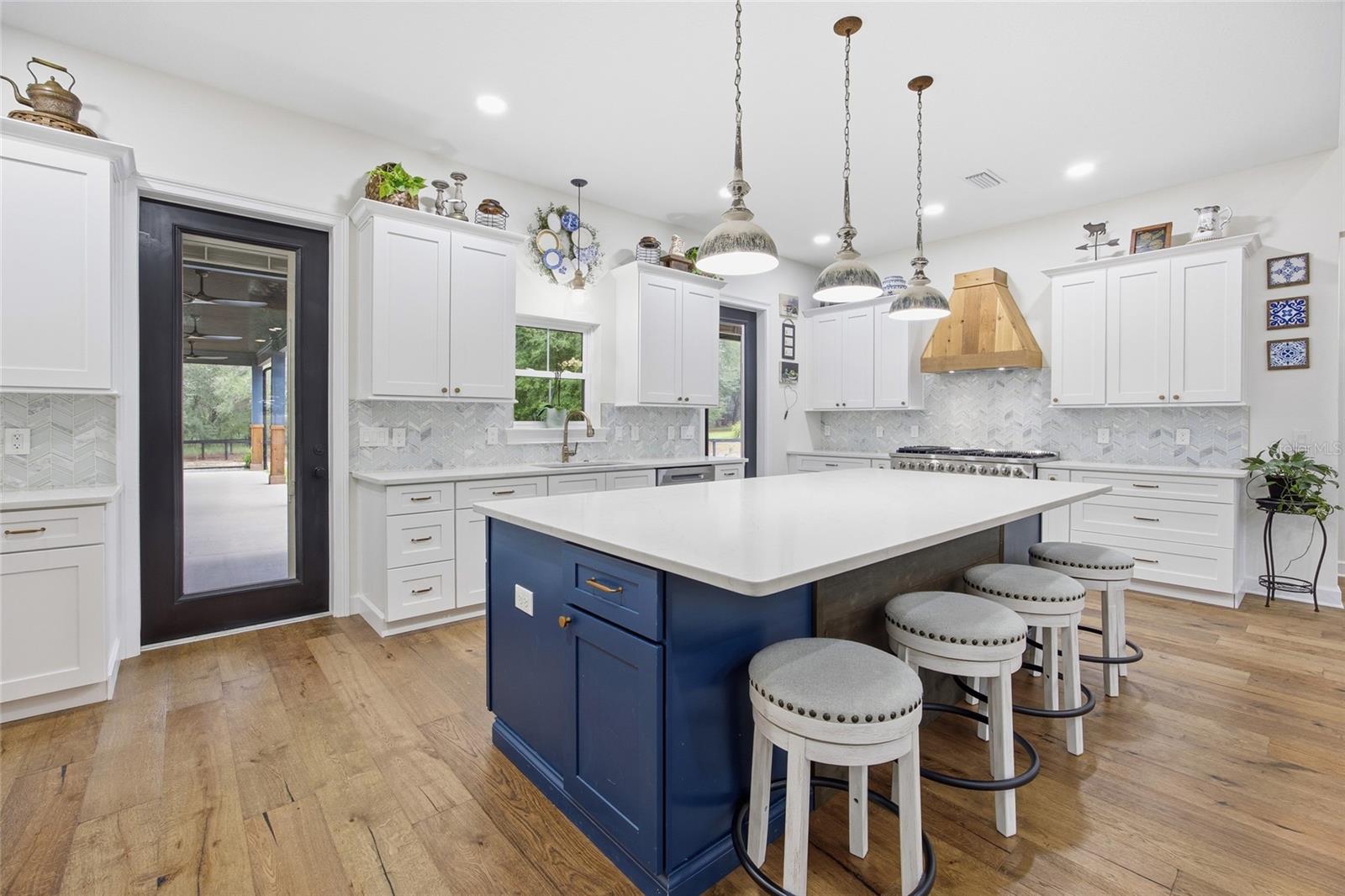 Image 13 of 74 For 12052 101st Court Road