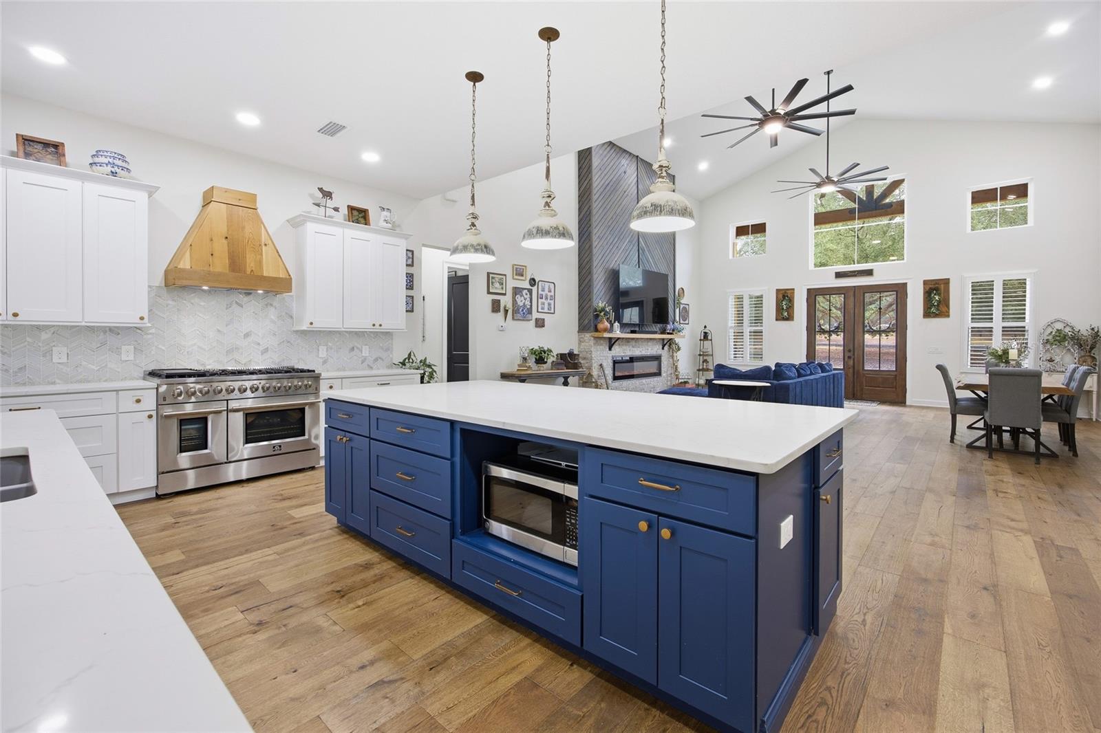 Image 16 of 74 For 12052 101st Court Road