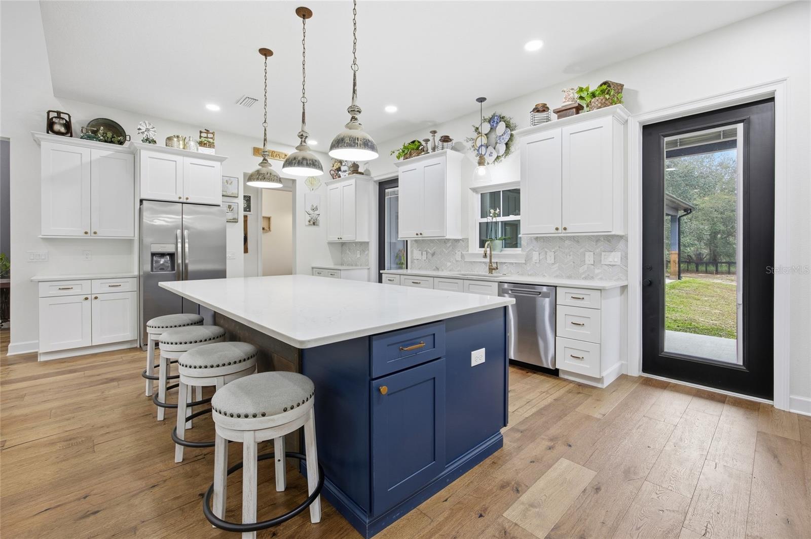 Image 19 of 74 For 12052 101st Court Road