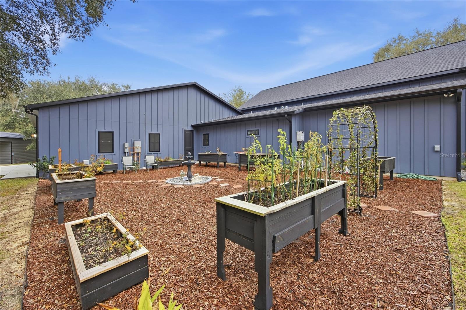 Image 58 of 74 For 12052 101st Court Road