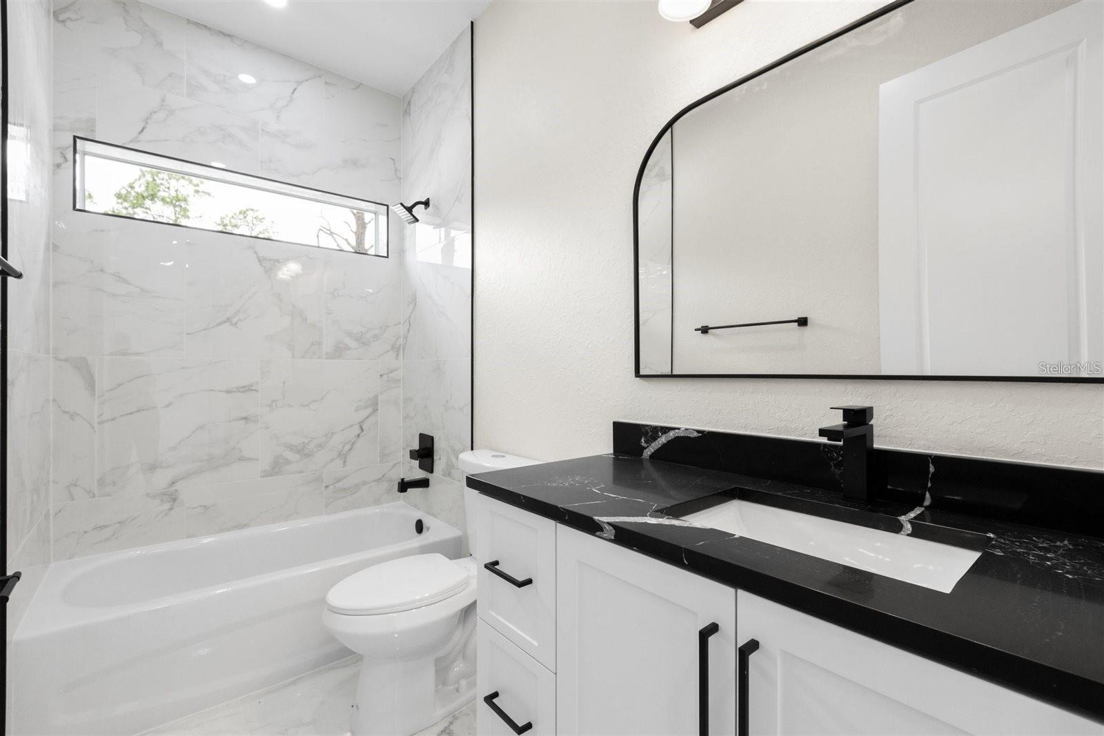 Image 23 of 31 For 13619 78th Place