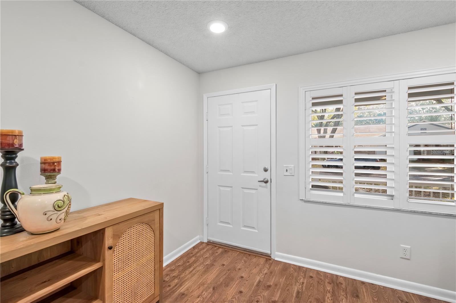 Image 11 of 34 For 9668 94th Court A