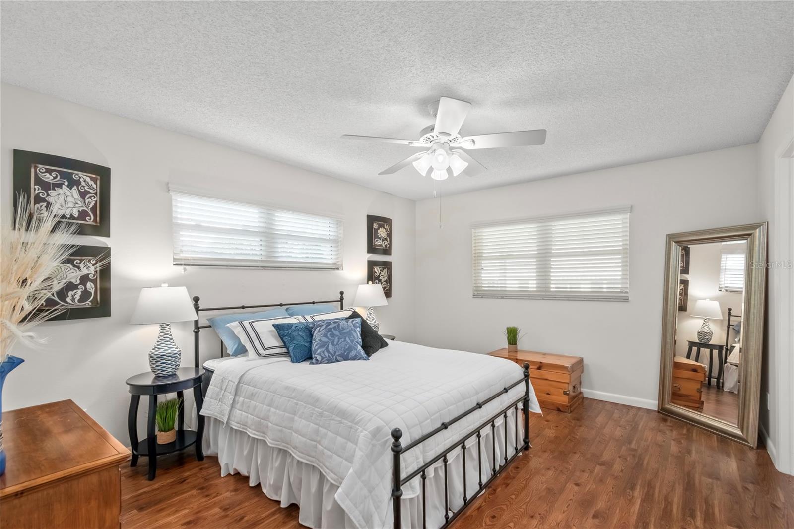 Image 27 of 34 For 9668 94th Court A