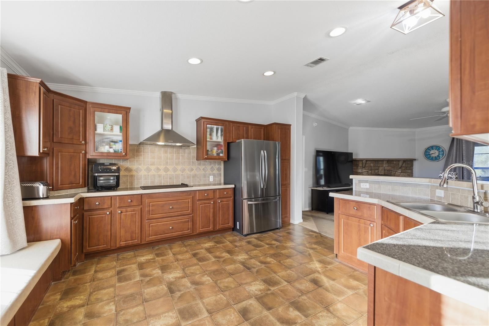 Image 8 of 45 For 3115 Highway 329