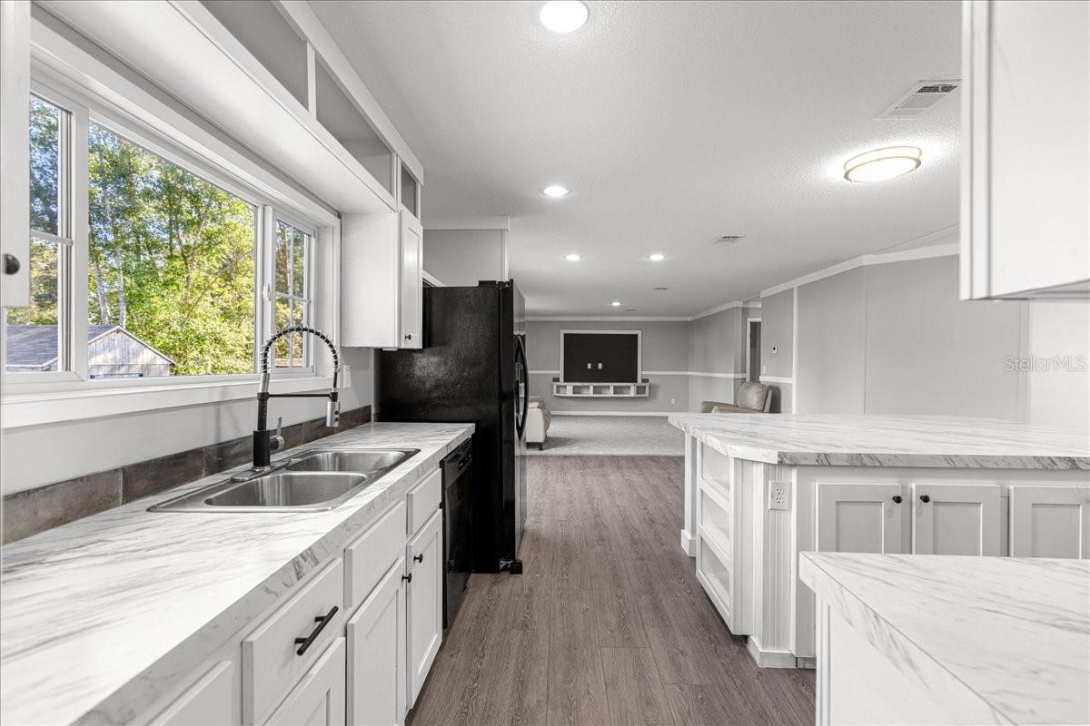 Image 10 of 38 For 9191 32nd Avenue Road