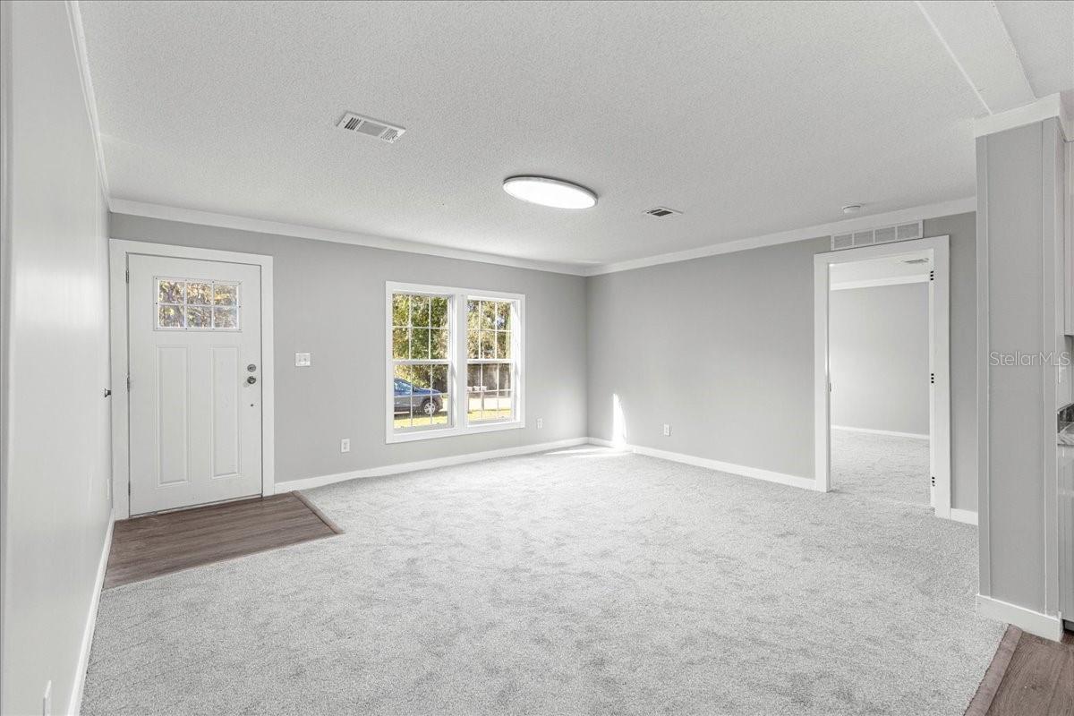 Image 3 of 38 For 9191 32nd Avenue Road