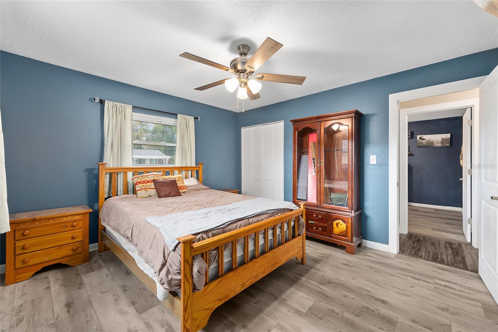 Image 30 of 45 For 903 17th Court