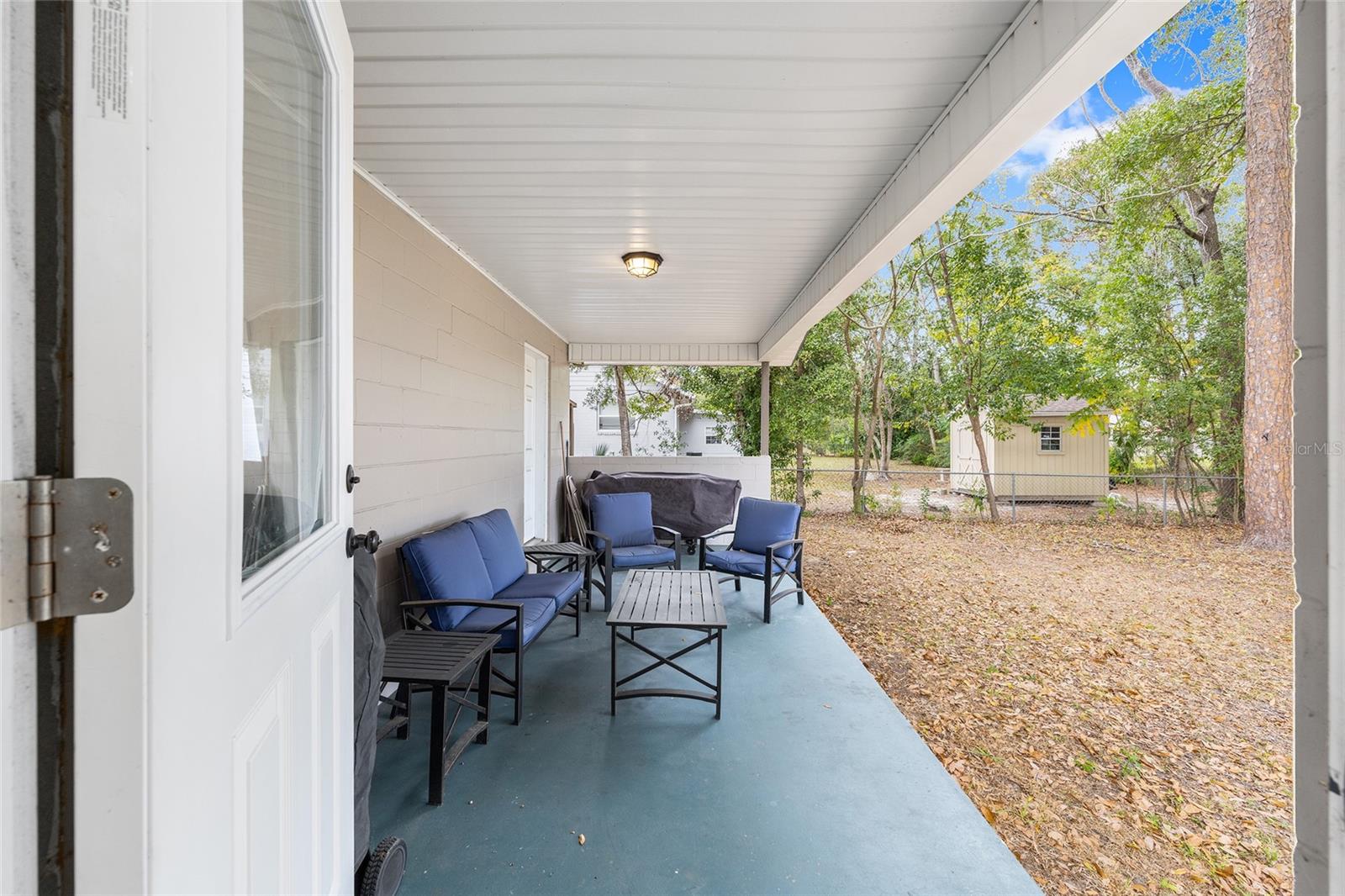 Image 38 of 45 For 903 17th Court